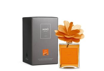 muhà flower 500ml orange cedar and bergamot met houten bloem