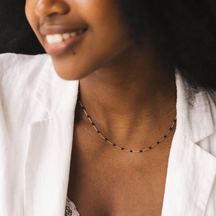 MY JOLIE CANDLE MET KETTING GOUD/ZWART FLEUR DE THÉ