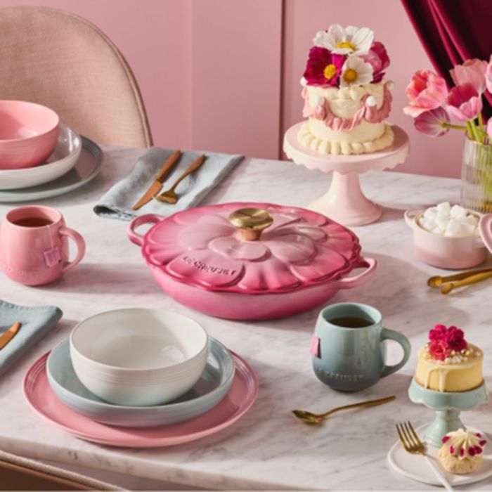Le Creuset Campagnard Berry Blossom 26cm.