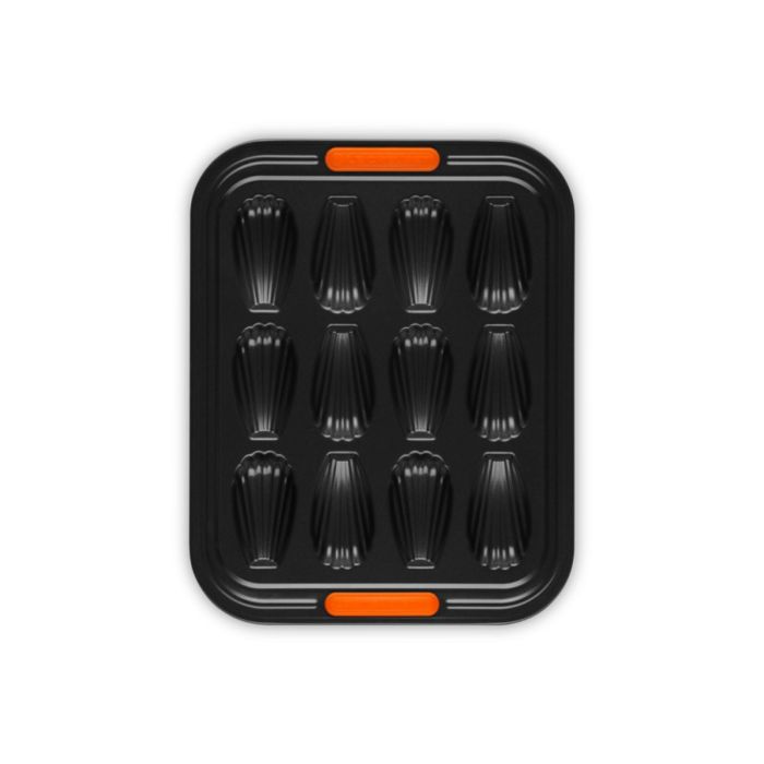 LE CREUSET BAKVORM VOOR 12 MADELEINES