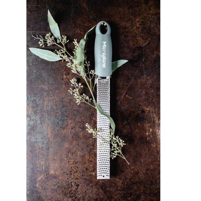 MICROPLANE PREMIUM CLASSIC RASP ZESTER, EUCALYPTUS GREEN