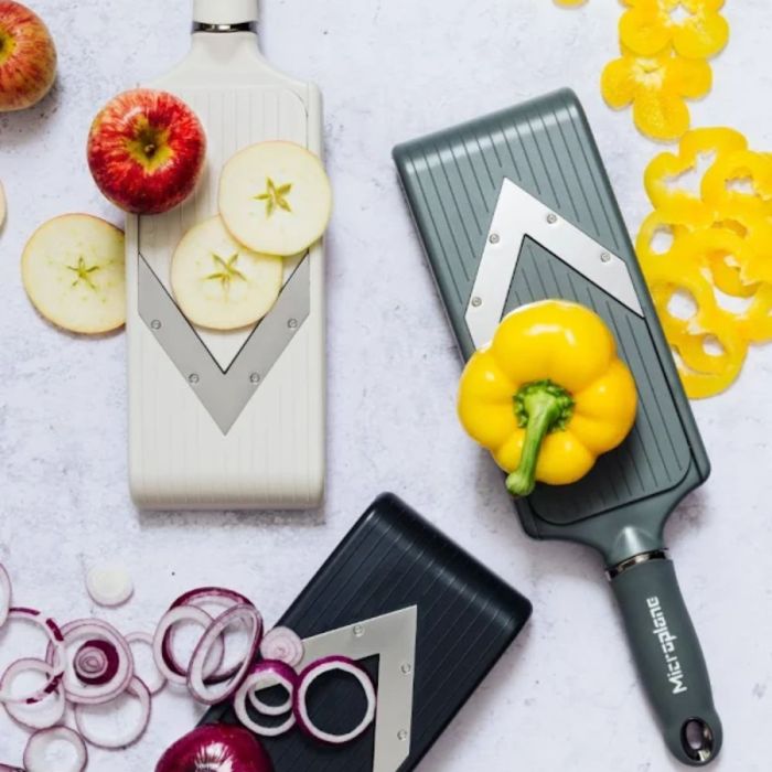 MICROPLANE V-RASP SLICER EUCALYPTUS GREEN