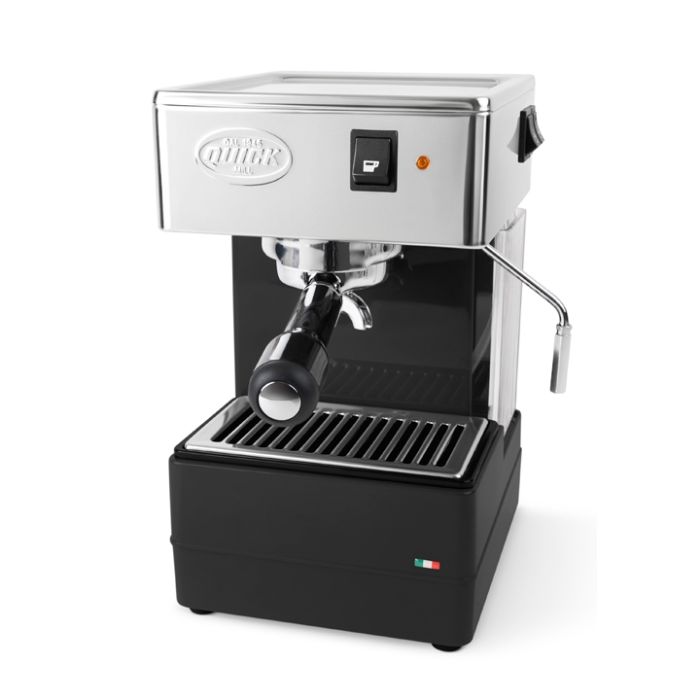  Quick Mill 820 Zwart + GRATIS accessoires t.w.v. € 69,95