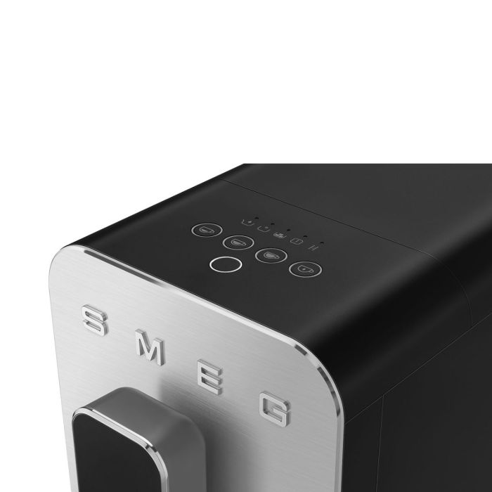 SMEG KOFFIEMACHINE RVS ZWART ONLY COFFEE