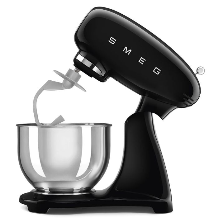 SMEG KEUKENMACHINE ZWART FULL COLOR