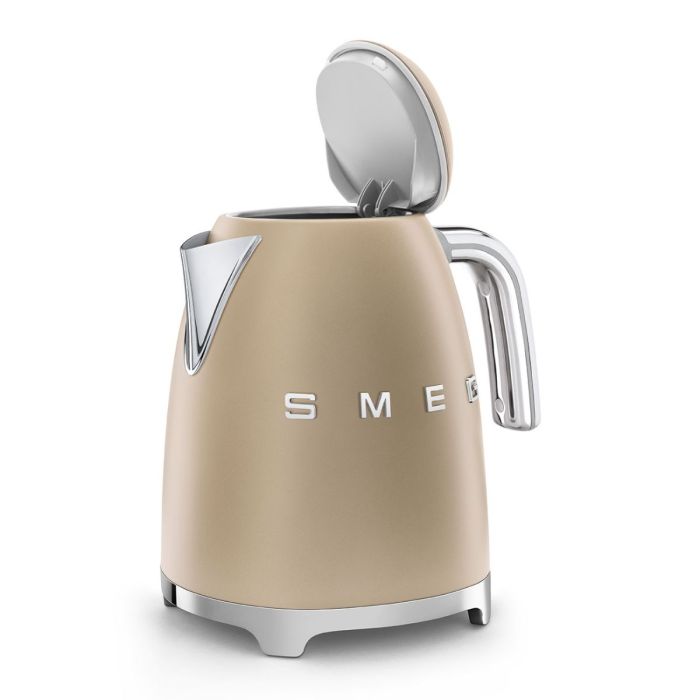 SMEG Waterkoker 1,7 lt. Champagne