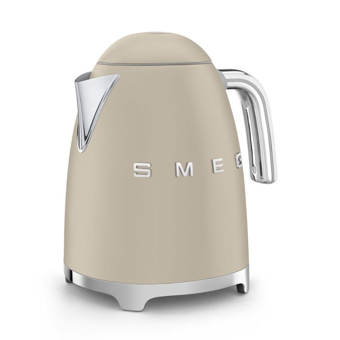 SMEG WATERKOKER 1,7LTR MOONLIGHT